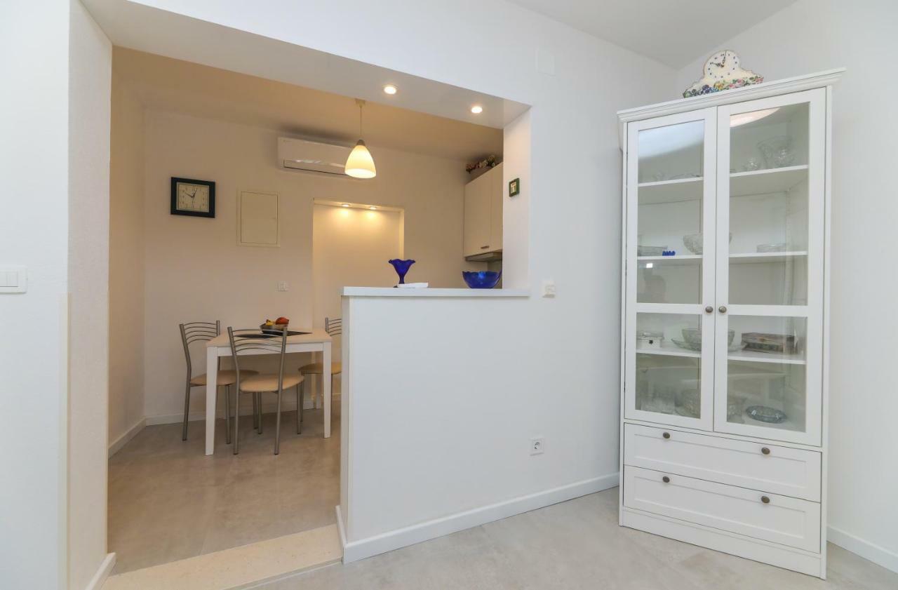 Apartment M&J Supetar Eksteriør bilde